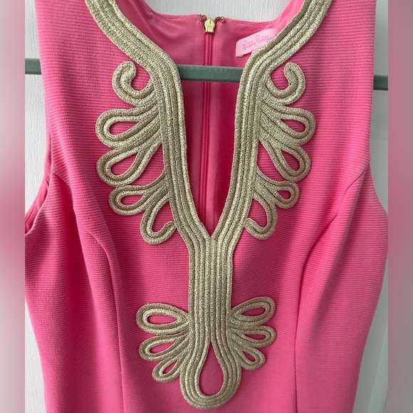 Lily Pultizer Janice Knit Shift Dress - Pink with Gold trim- size M - Picture 3 of 7